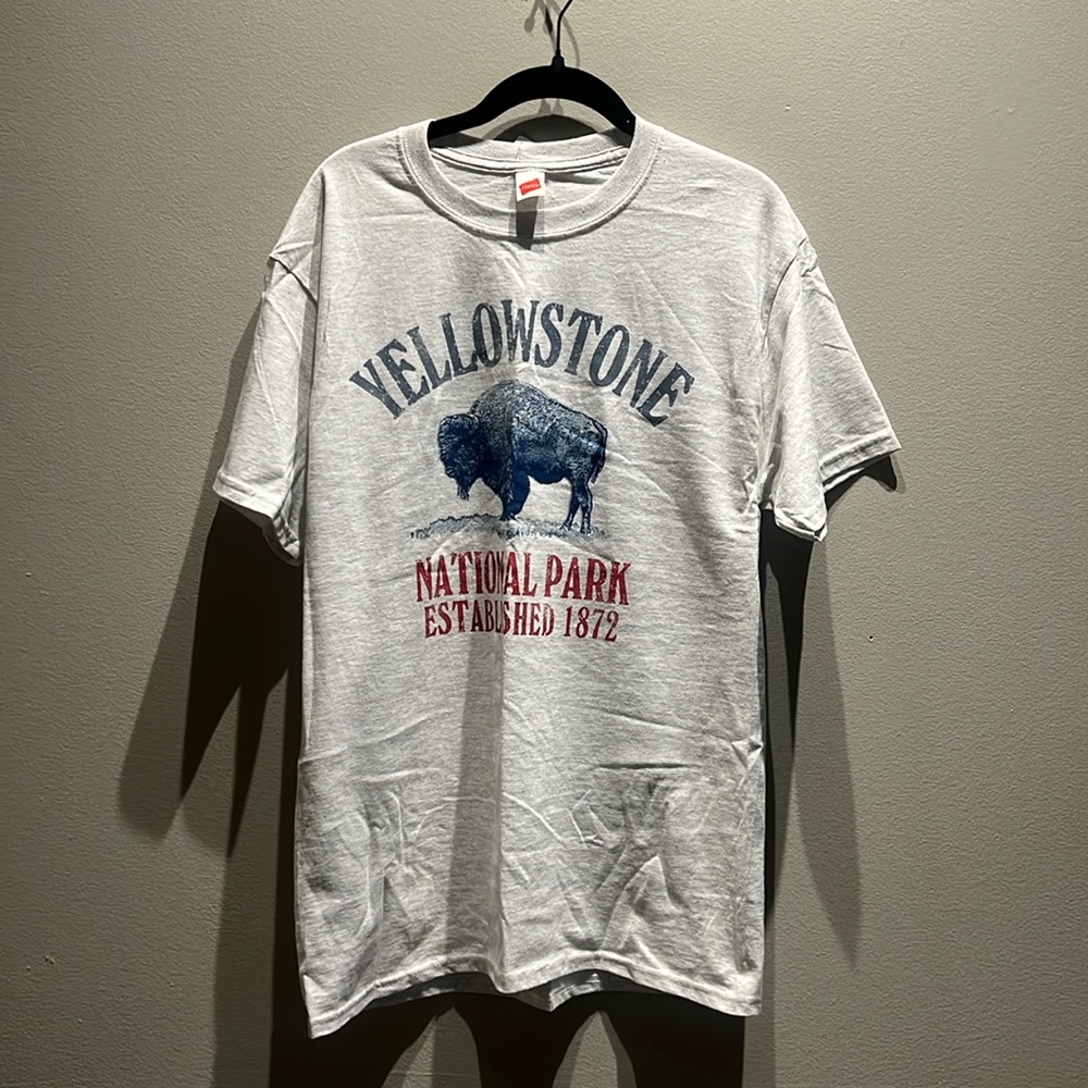 Yellowstone national park t shirt